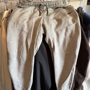 Nike Tech Sweats